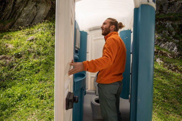 Portable Toilet Options We Offer in Fort Bragg, CA